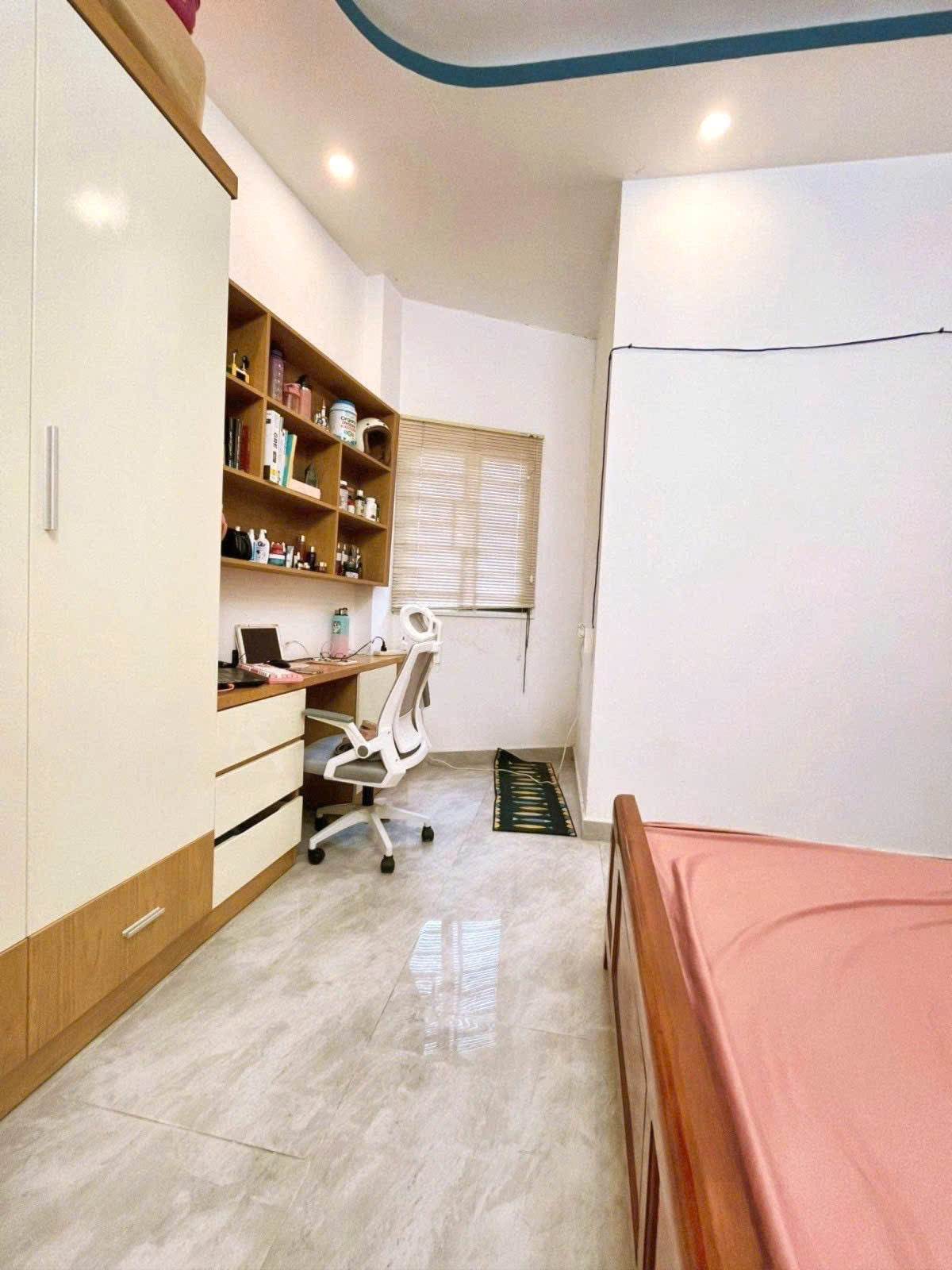 Chỉ 6.2 Tỷ TL! Bán Nhà 4 x15M_Nguyễn Kiệm Gần Công Viên Gia Định – 30M Ra Mặt Tiền – 4 Tầng! - Ảnh 3